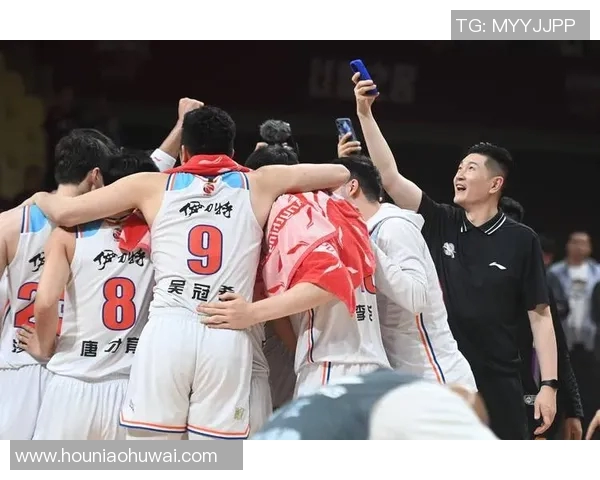 新疆与深圳总决赛激战正酣谁将捧起冠军奖杯的荣耀之巅