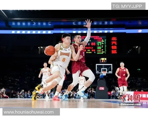 2015年CBA季后赛北京队对阵广东队的精彩对决回顾与分析