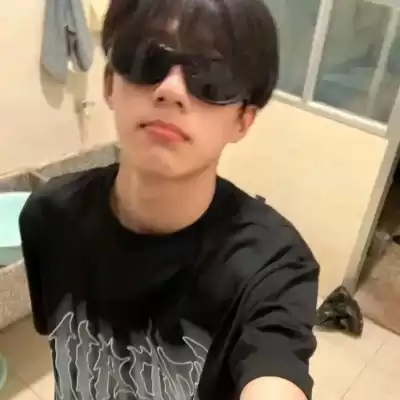 阚旦娅